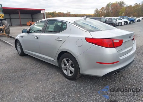 2015 Kia Optima Lx z USA, uszkodzony, nr VIN 5XXGM4A70FG378333